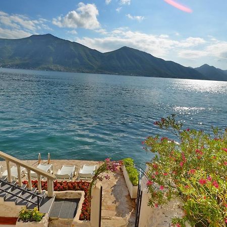 Apartamento Tau Mir I Dobro Kotor Exterior foto