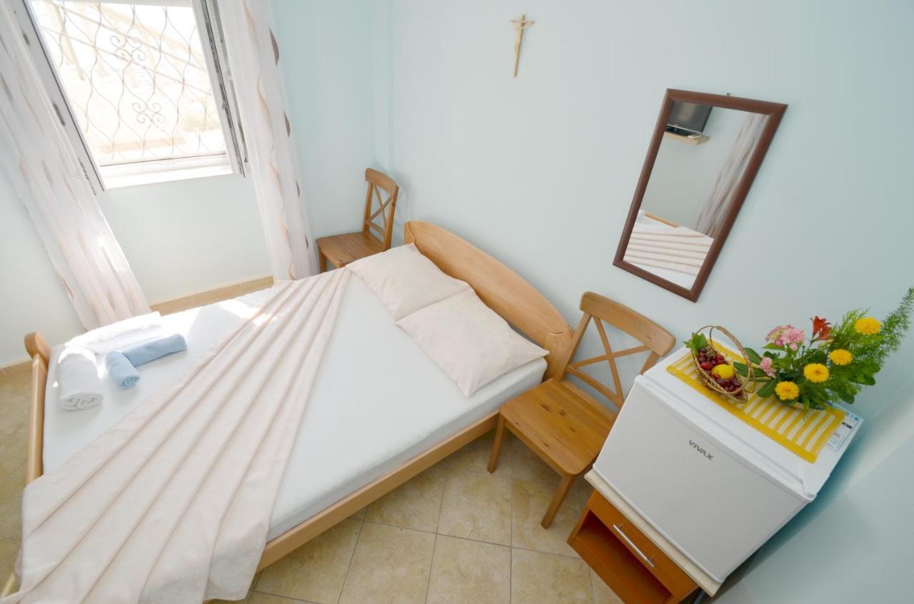 Apartamento Tau Mir I Dobro Kotor Exterior foto