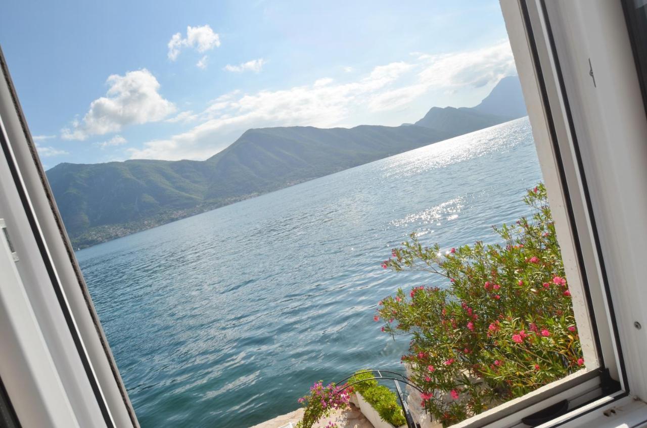 Apartamento Tau Mir I Dobro Kotor Exterior foto