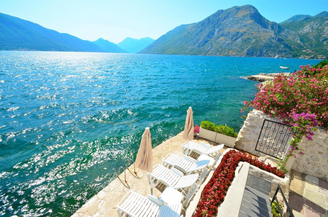 Apartamento Tau Mir I Dobro Kotor Exterior foto